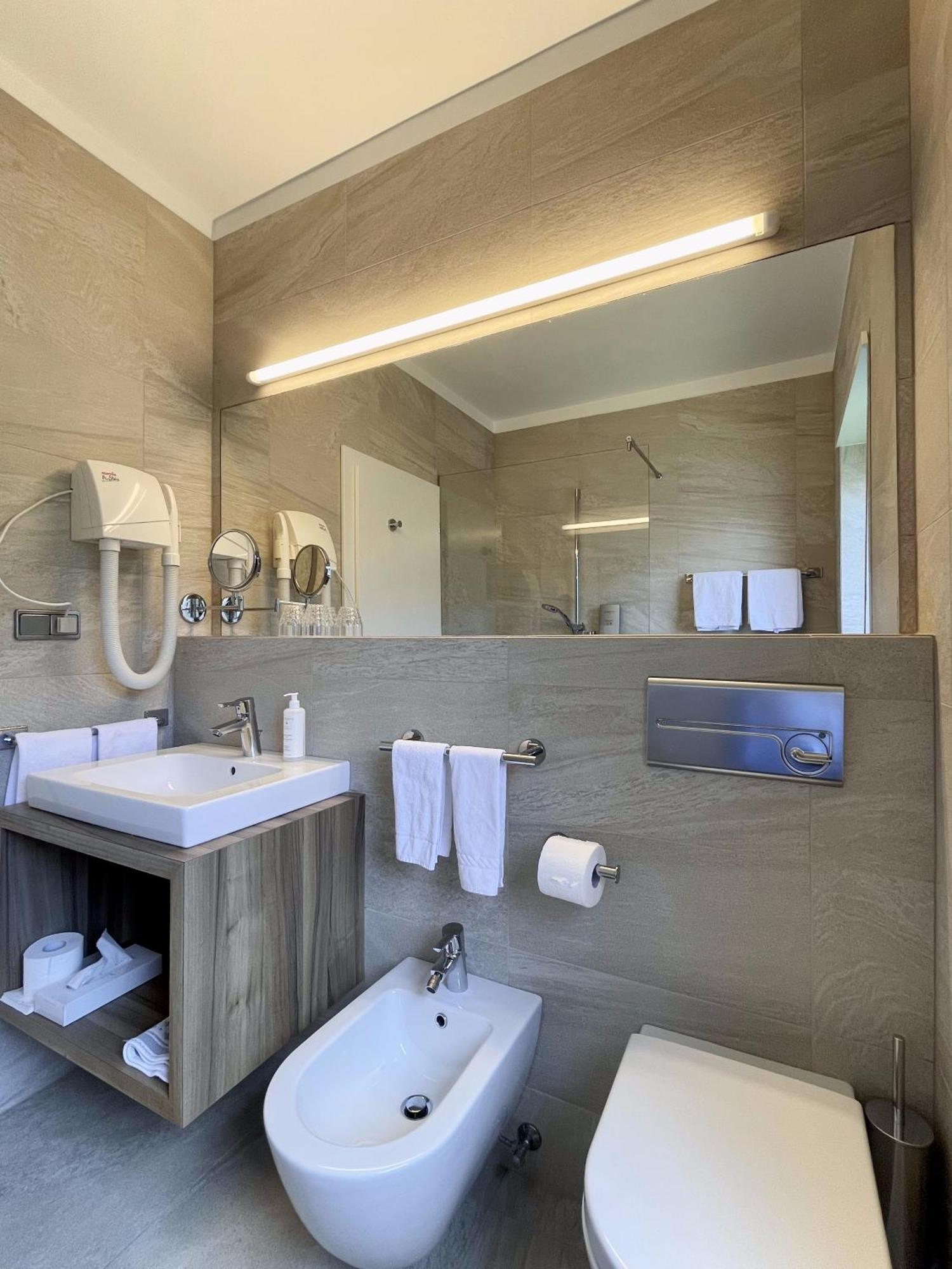 Hotel Am Wolfgrubenersee Soprabolzano Ngoại thất bức ảnh