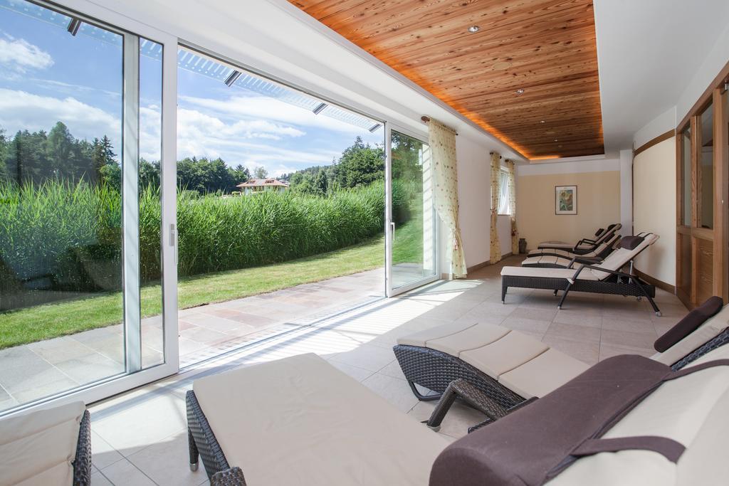 Hotel Am Wolfgrubenersee Soprabolzano Ngoại thất bức ảnh